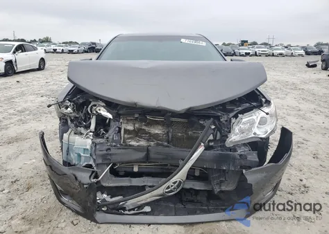 2012 Toyota Camry Base z USA, uszkodzony, nr VIN 4T1BF1FK8CU065922